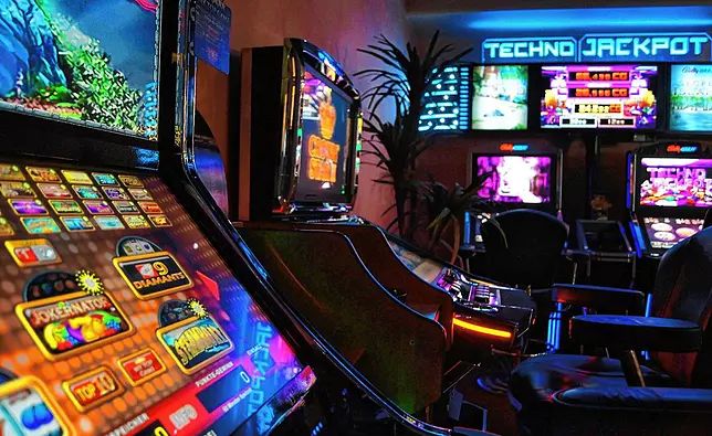 پاکستان میں Club Vegas Casino کا آن لائن کیسینو سیکشن کھولیں۔